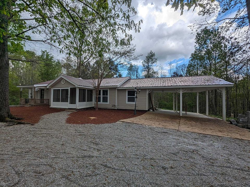 1st image of 443 Friendship Rd