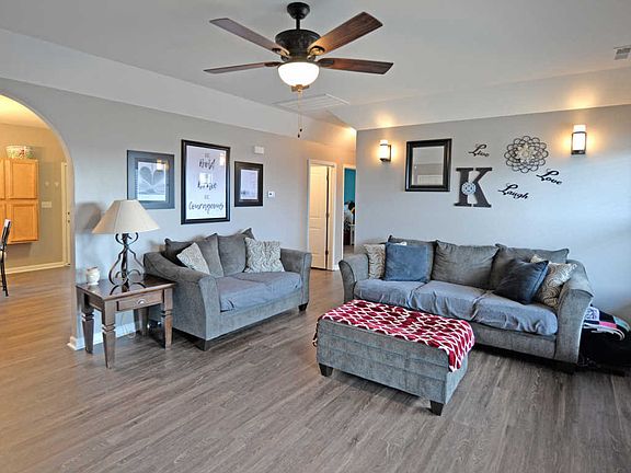 4th image of 4204 Miracle Ln