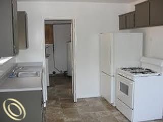 5th image of 15525 Pomona Dr