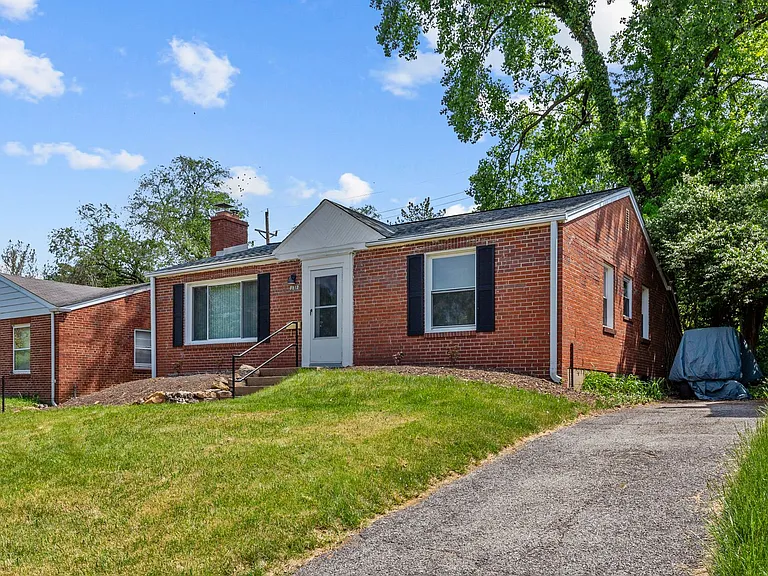 7812 Drexel Dr — Photo 21
