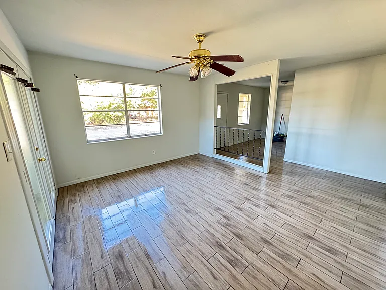 1307 Belair Rd — Photo 19