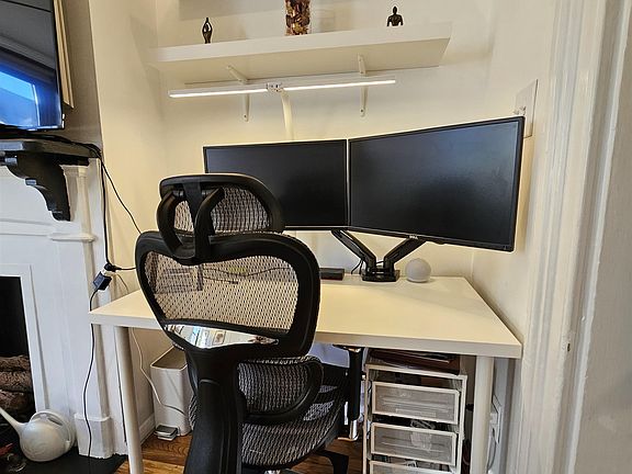 3rd image of 372 2nd St APT 3L