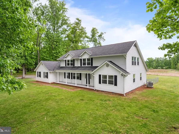 43118 Evans Pond Rd, Leesburg, VA 20176