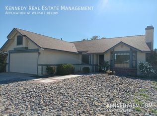 1822 W Avenue K9, Lancaster, CA 93534