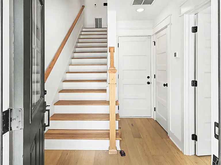 2010 Maple View Ln — Photo 7