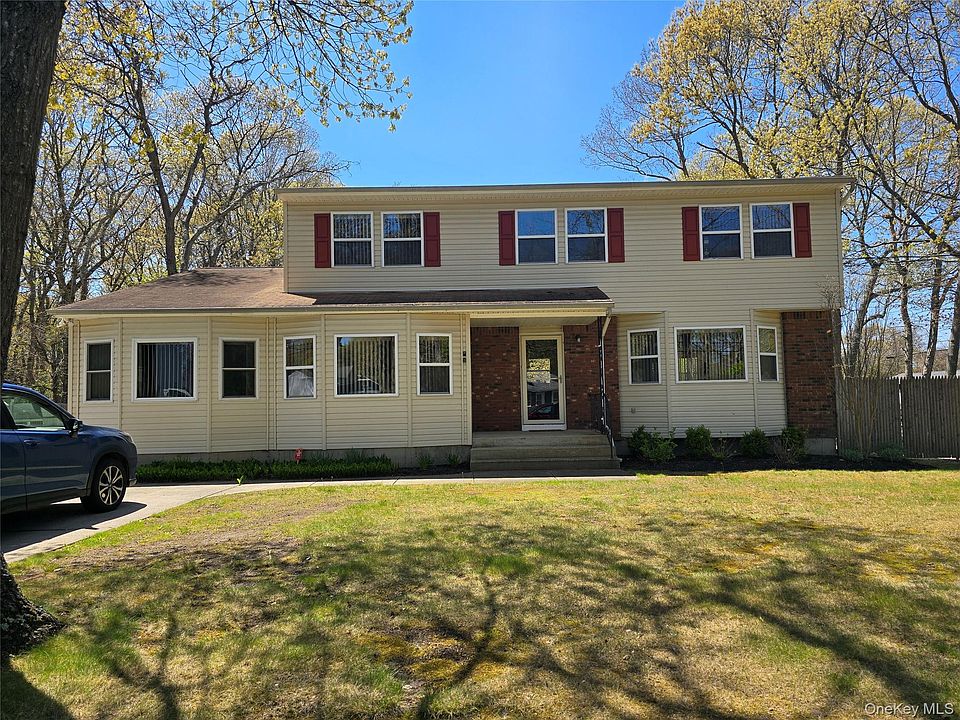 1st image of 92 Hawthorne Street
