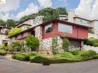 3300 Sarazen Ave, Oakland, CA 94605
