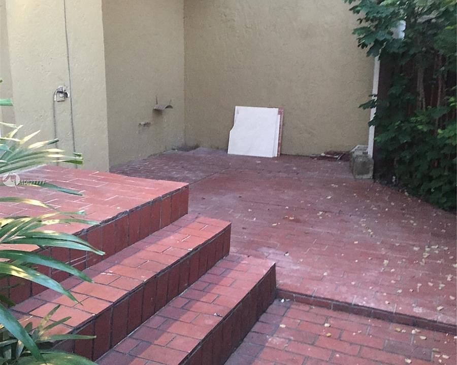 1st image of 10280 NW 9th St Cir APT 205