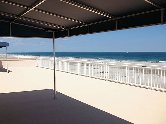 Unit 501 - Deck View 2