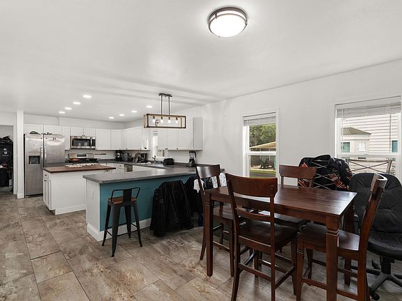 2nd image of 105 Sanborn St