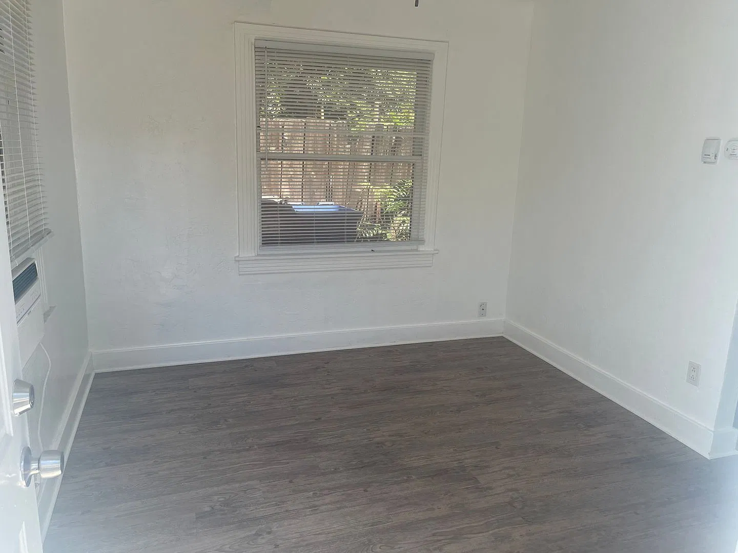 423 North Center Street — Photo 2