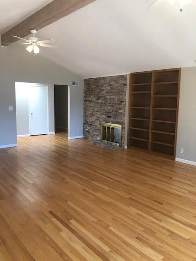 3 bed, 1934 sqft, $6,500 — Photo 2