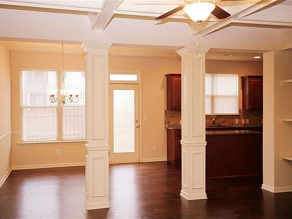 4th image of 2293 Spicy Pine Dr