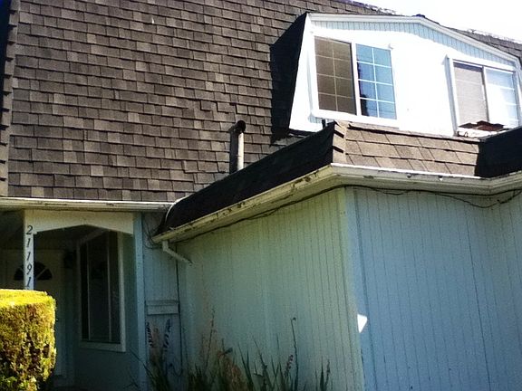 3rd image of 21191 Gardena Dr