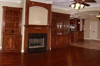2nd image of 542 Chinquipin Dr