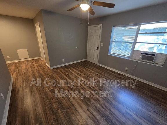 2nd image of 936 E Lime St APT 4