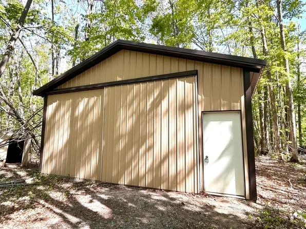 11597 Alba Hwy, Elmira, MI 49730