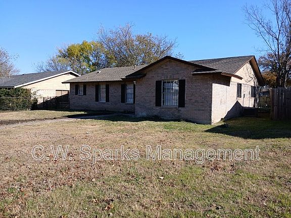 3rd image of 7840 Mirage Valley Dr