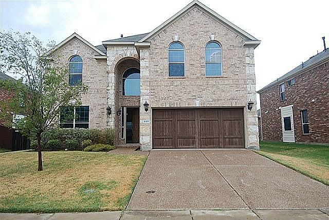 1st image of 605 Wentworth Dr