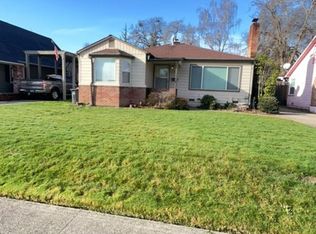 1230 NW Washington Blvd, Grants Pass, OR 97526