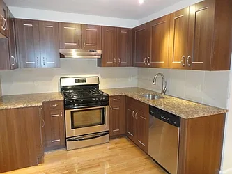 Rented by Urban Realty NYC