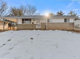 2740 Morris Dr, Florissant, MO