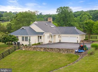 6995 Hilltop Ln, Marshall, VA 20115