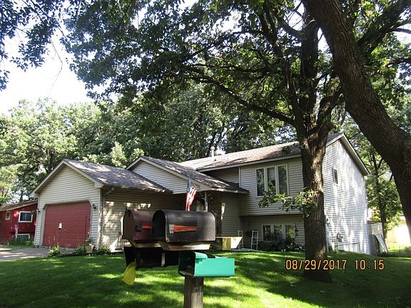 2nd image of 10840 Linwood Forest Dr