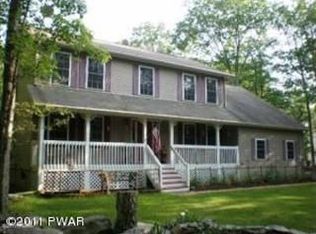 260 Locust Dr, Milford, PA