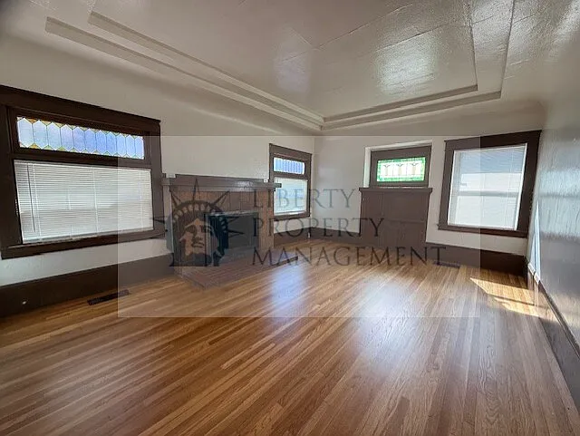 115 W Maple St — Photo 12