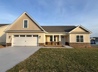 104 Lindburgh Dr, Waynesboro, VA 22980