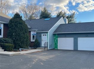 108 Sandstone Dr #108, South Windsor, CT 06074