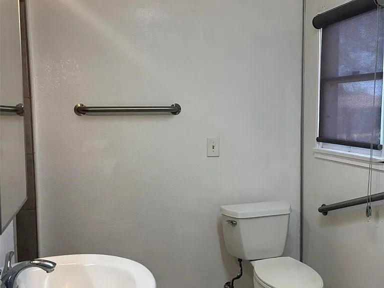 10007 Cole Rd — Photo 28