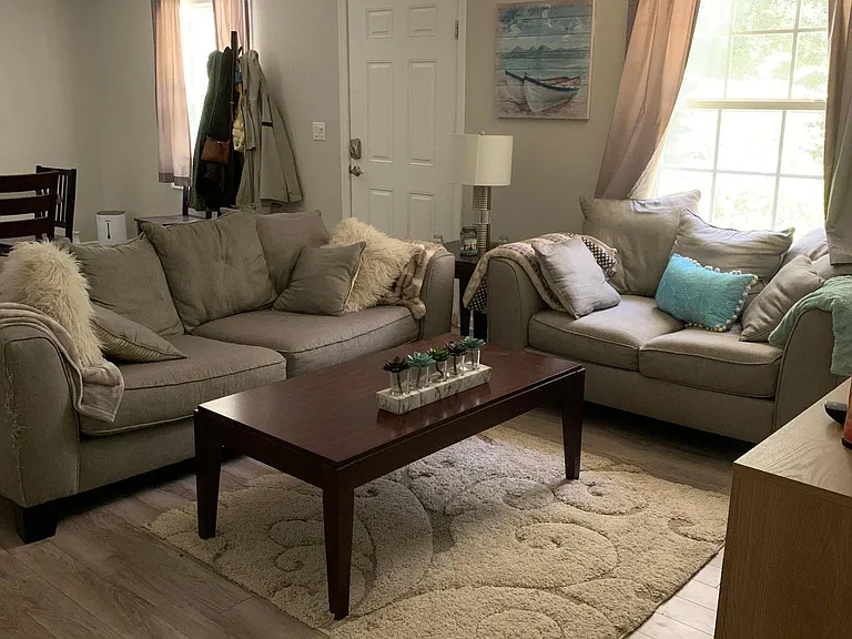 1402 Sineca Pl — Photo 18
