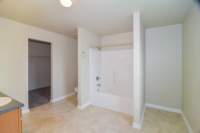 128 Lockport Dr — Photo 8