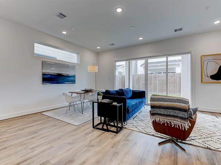 3517 McIlhenny St — Photo 13