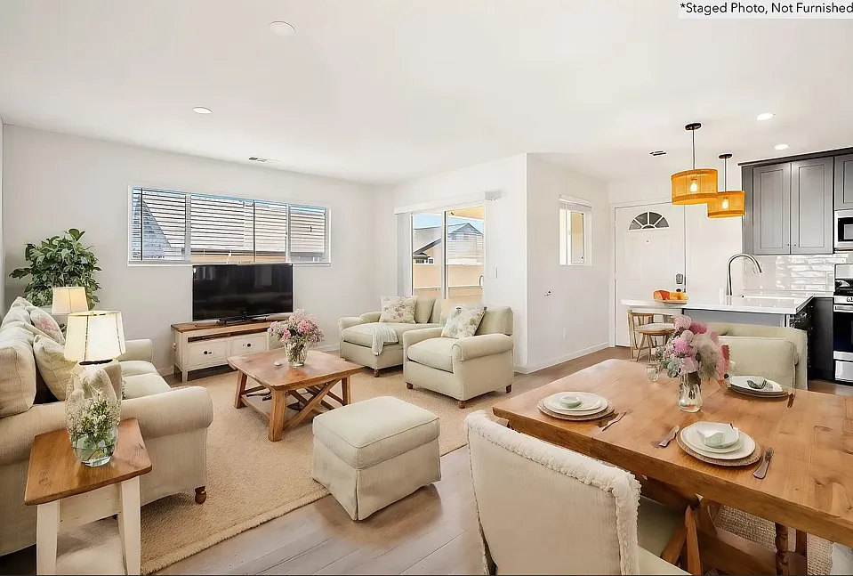 2 bed, 1.0 bath, 840 sqft, $2,549 — Photo 4