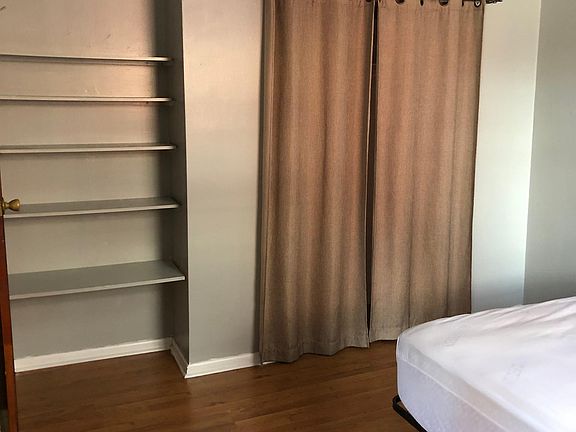 5th image of 2801 Brown St Floor 1