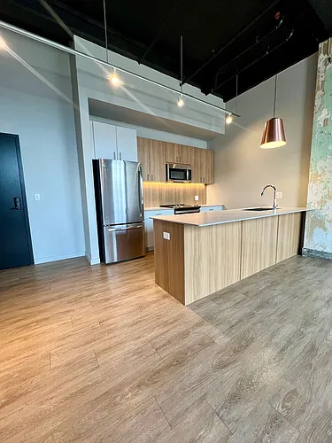 Floor plan 213
