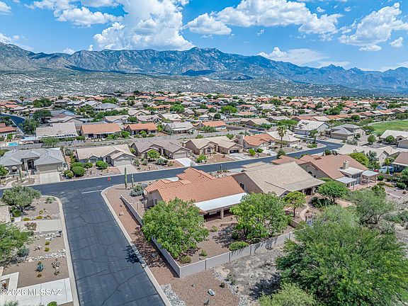 3rd image of 36220 S Mesa Ridge Dr