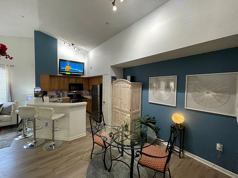13103 Mulberry Park Dr #831 — Photo 2