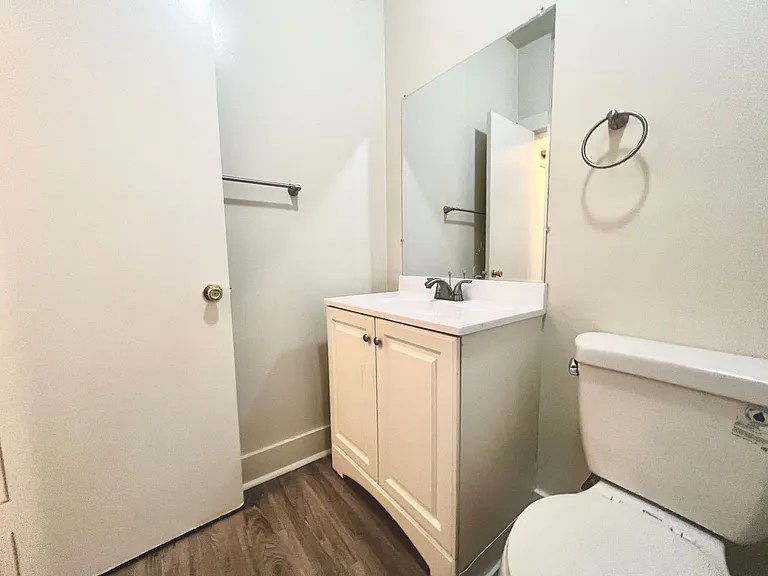 3441 W 2nd St — Photo 5