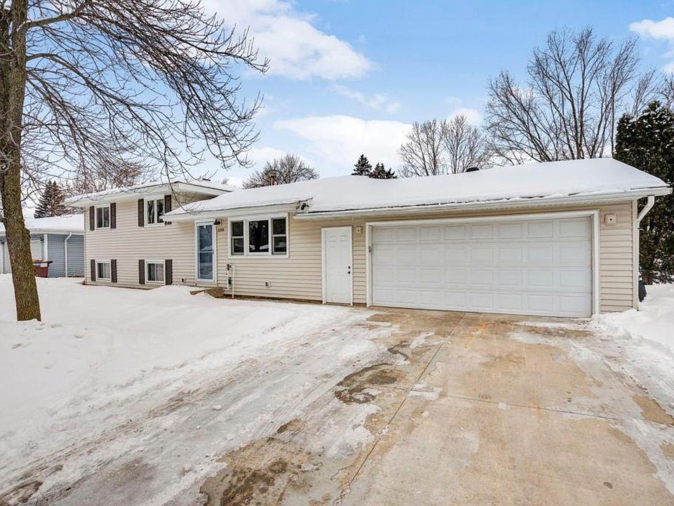 1st image of 2299 Orchard Ln