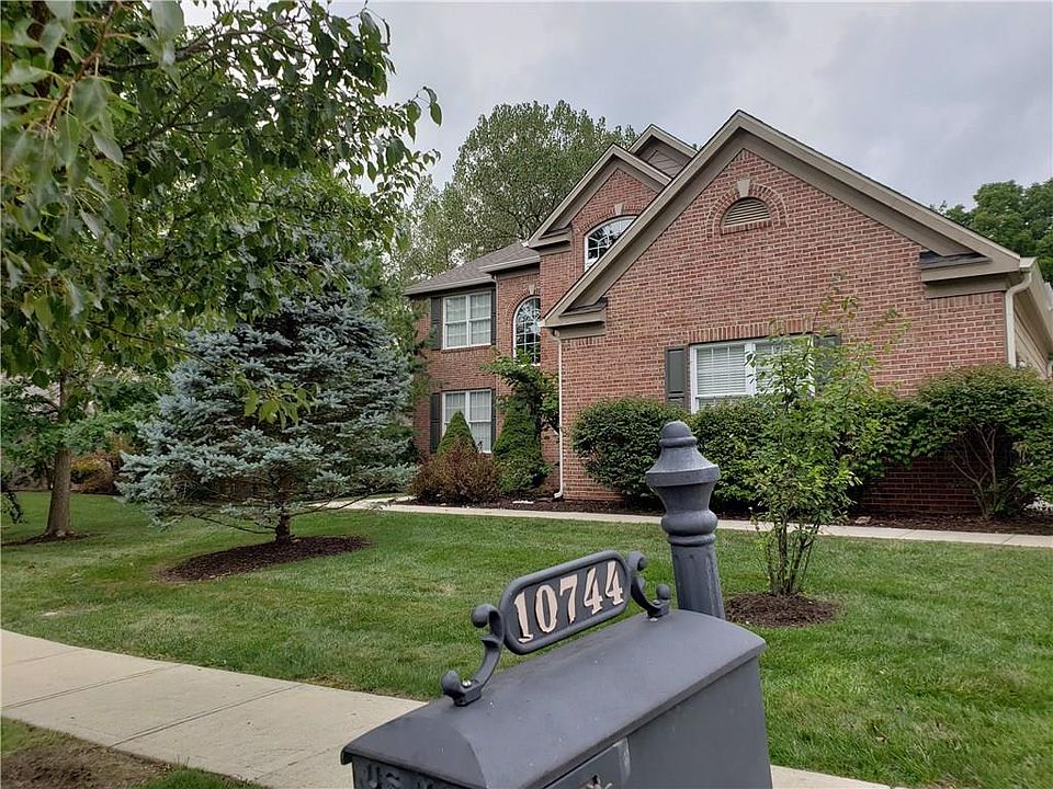 1st image of 10744 Tallow Wood Ln