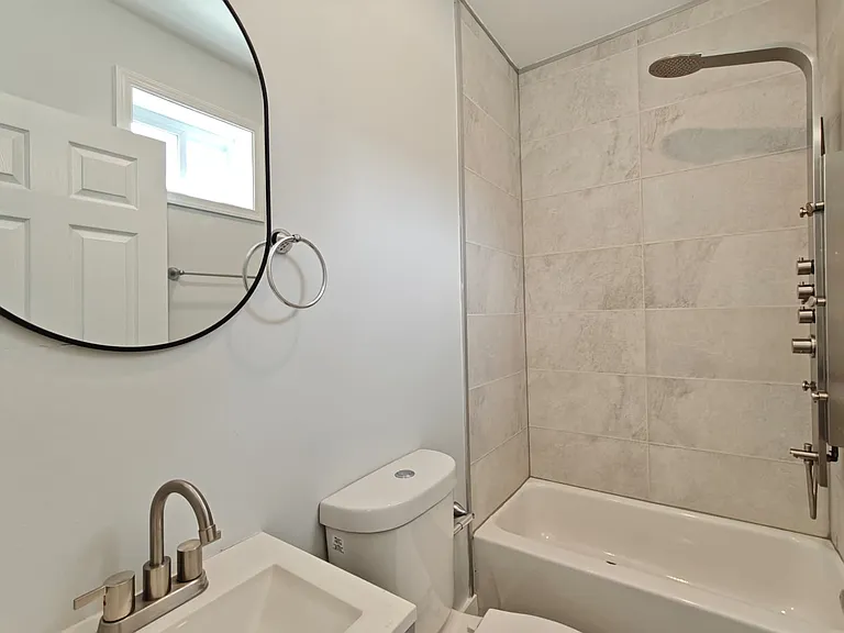 1404 N 21st St #1 — Photo 5