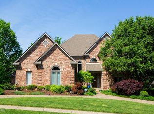 2816 Avenue Of The Woods, Louisville, KY 40241