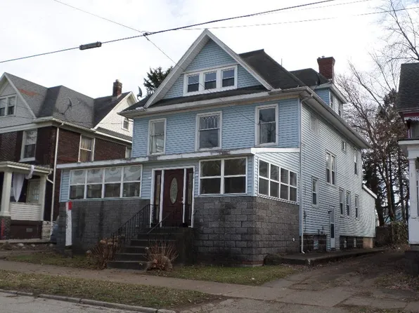 615 W 4th St, Erie, PA 16507