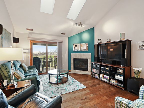 3rd image of 6420 Pine Trail Ln APT 3
