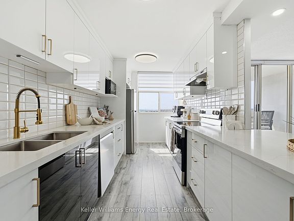3rd image of 44 Falby Ct #1506