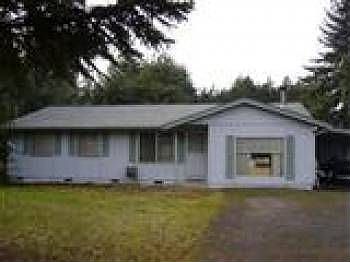 1st image of 6737 Lake Saint Clair Dr SE
